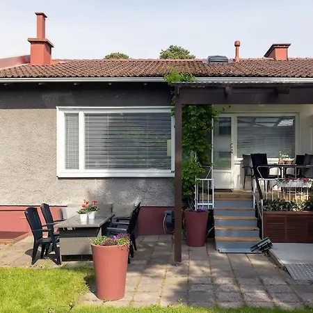 3 Bedrooms House With Garden شقة راوما