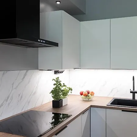 3 Bedrooms House With Garden شقة راوما