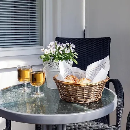 3 Bedrooms House With Garden شقة راوما